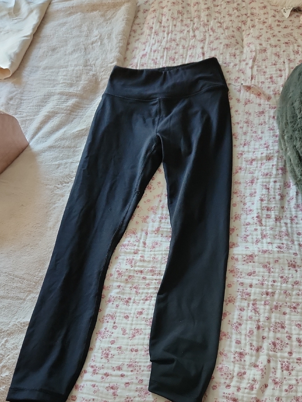 Victoria's Secret Black Athletic Leggings with Wide Waistband